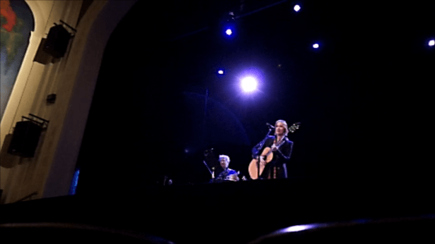 Suzanne Vega, Gerry Leonard - NYC Nov 23 2015